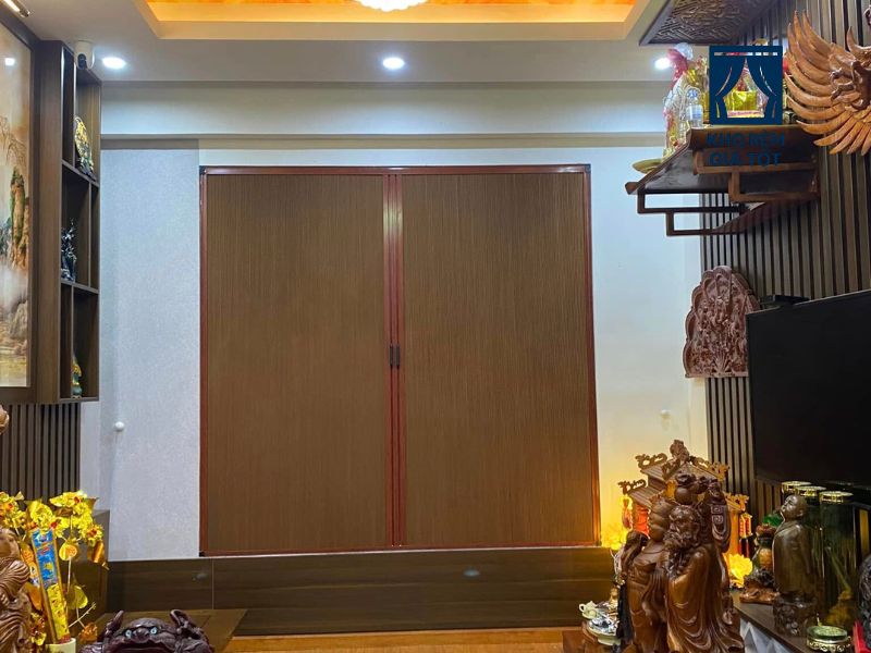 ưu nhược điểm vách ngăn rèm tổ ong